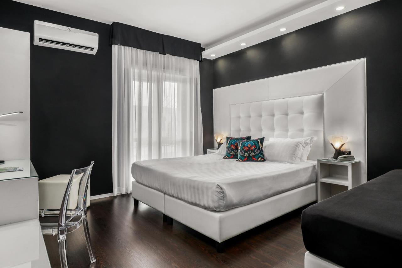 Reggia Suite Spa Hotel Caserta Exteriör bild