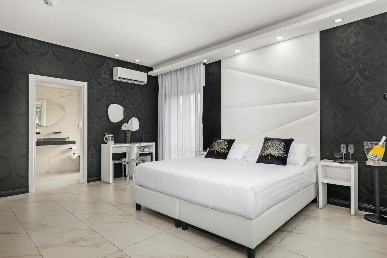 Reggia Suite Spa Hotel Caserta Exteriör bild