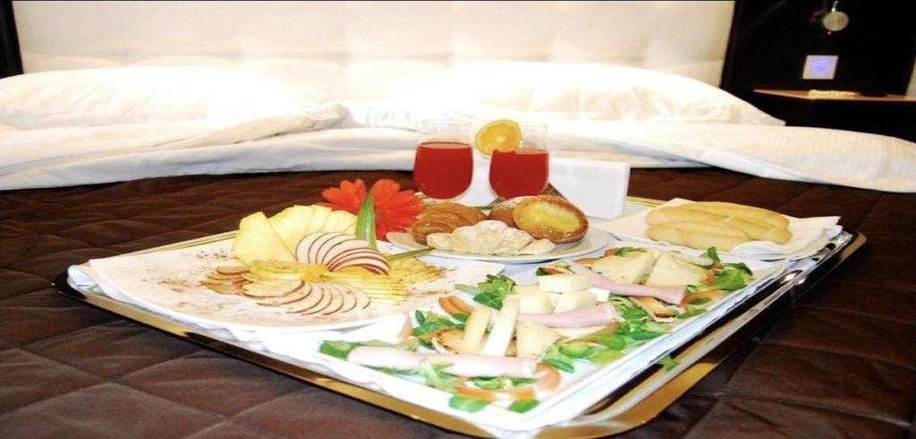 Reggia Suite Spa Hotel Caserta Restaurang bild